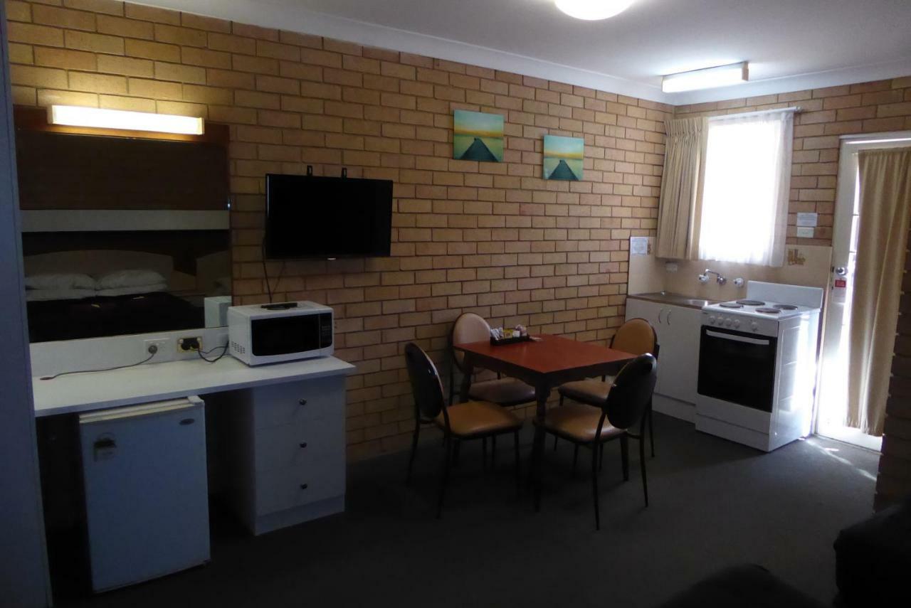 Windmill Motel Вуллонгонг Экстерьер фото