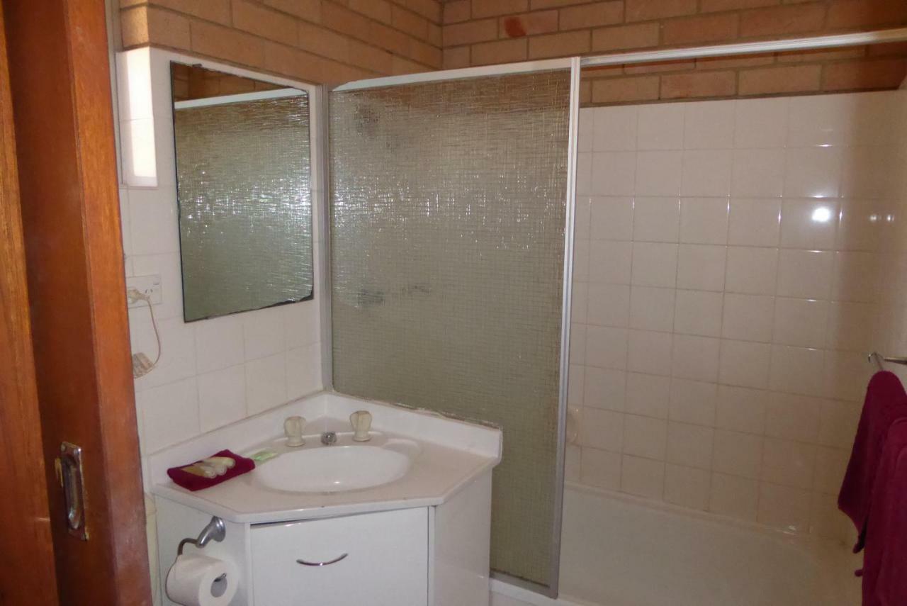Windmill Motel Вуллонгонг Экстерьер фото